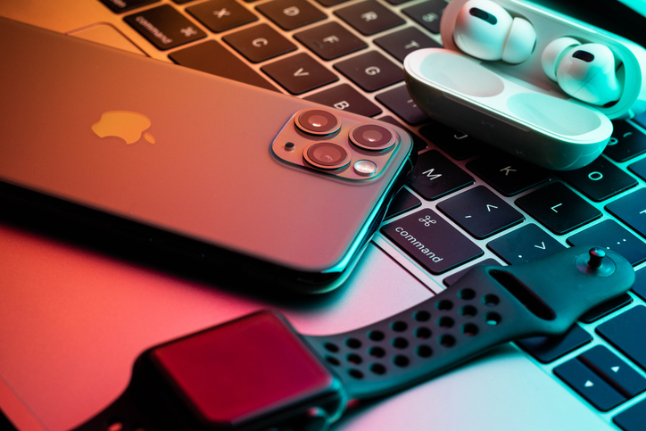 Actualizaciones de software en Apple: Evolución hasta noviembre de 2024 y lo que esperamos para 2025