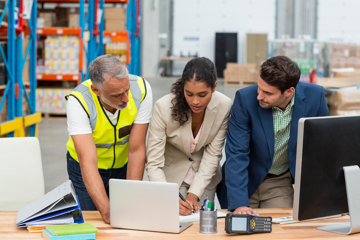 La importancia estratégica de los programas ERP: eficiencia para el sector logístico y la construcción